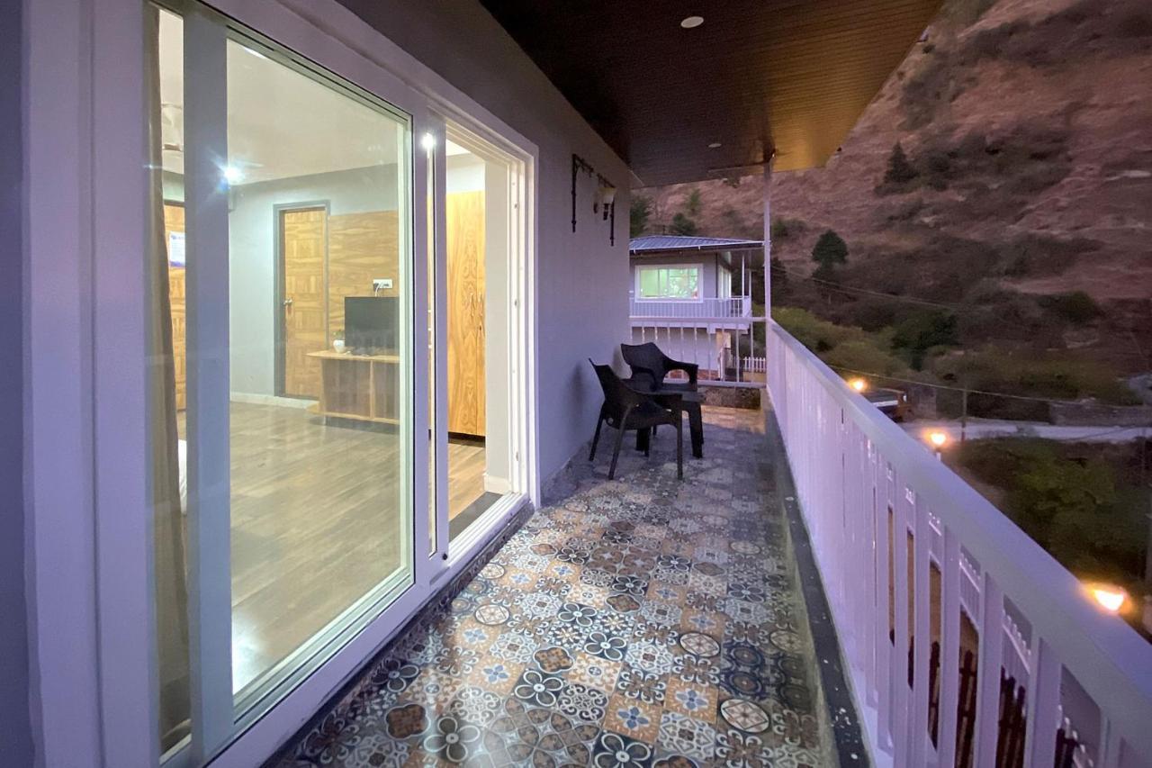 Sl Manor Hill Resort Mussoorie Kültér fotó